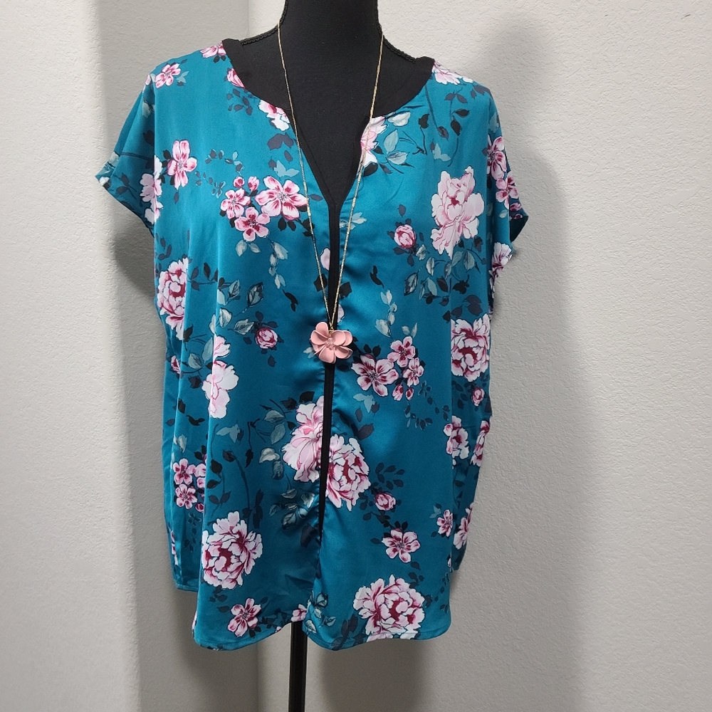 Torrid blouse